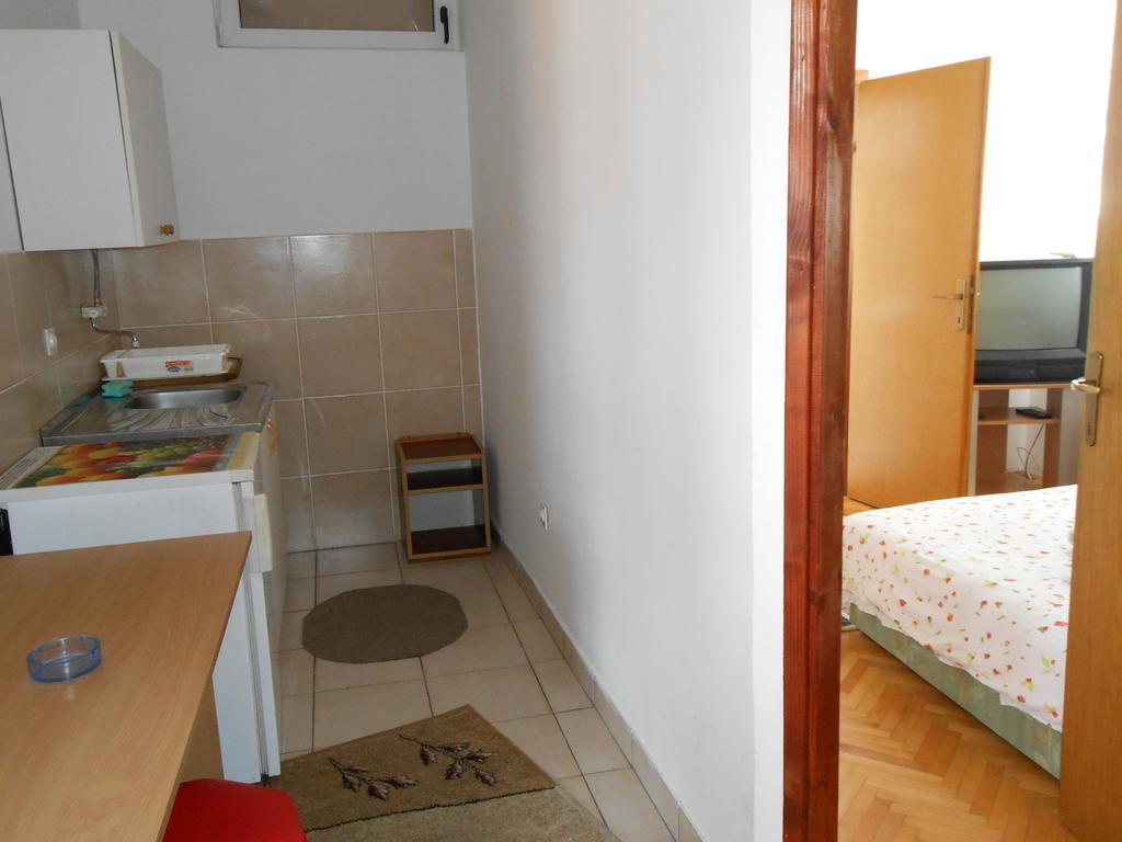 Apartments & Hostel Zdrava Hrana Mostar Phòng bức ảnh