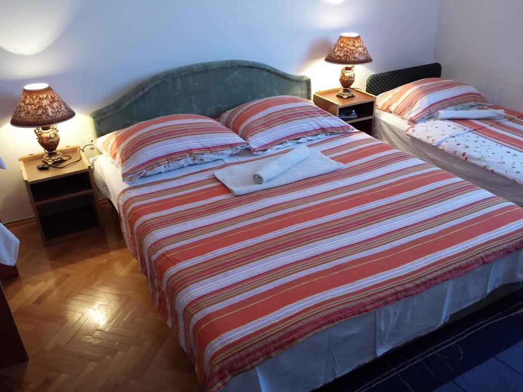 Apartments & Hostel Zdrava Hrana Mostar Phòng bức ảnh