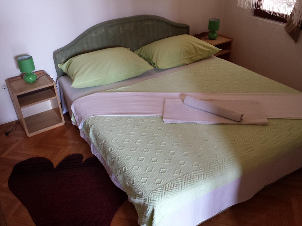 Apartments & Hostel Zdrava Hrana Mostar Phòng bức ảnh