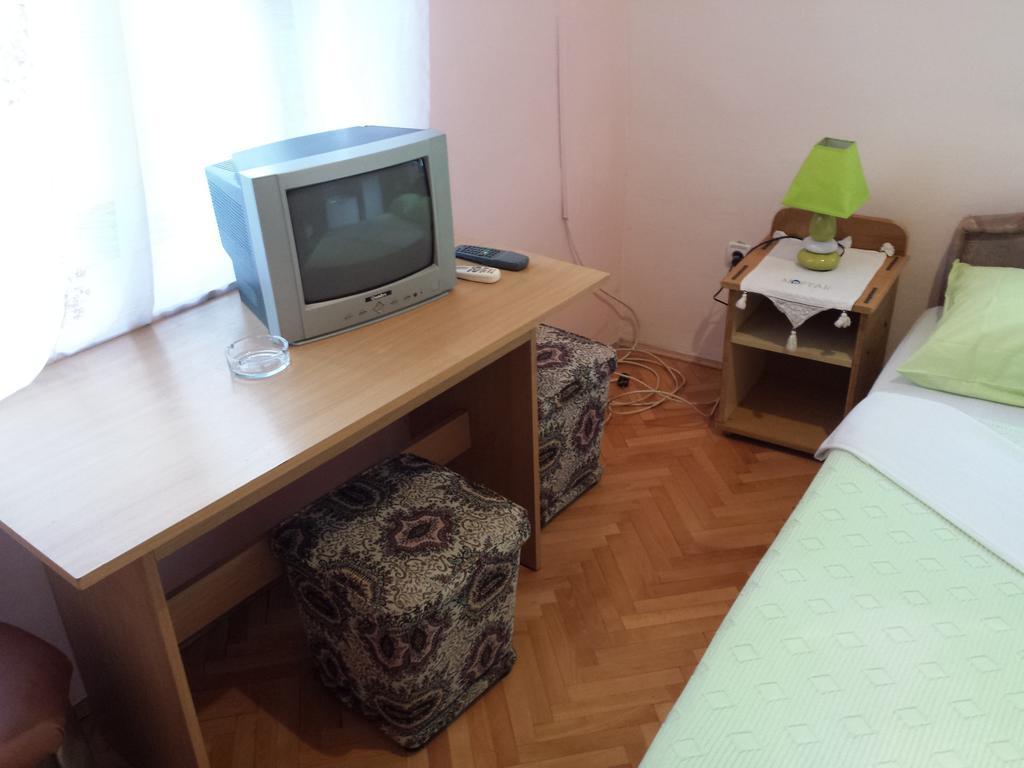 Apartments & Hostel Zdrava Hrana Mostar Phòng bức ảnh