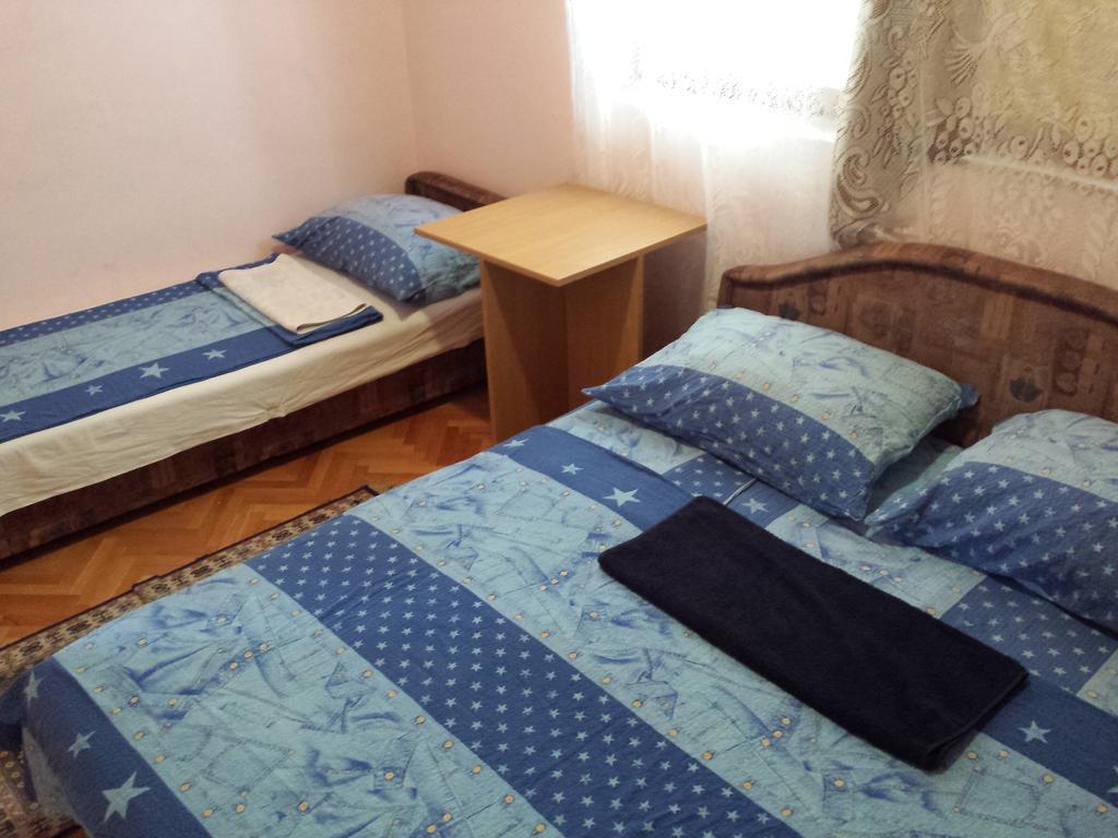Apartments & Hostel Zdrava Hrana Mostar Phòng bức ảnh