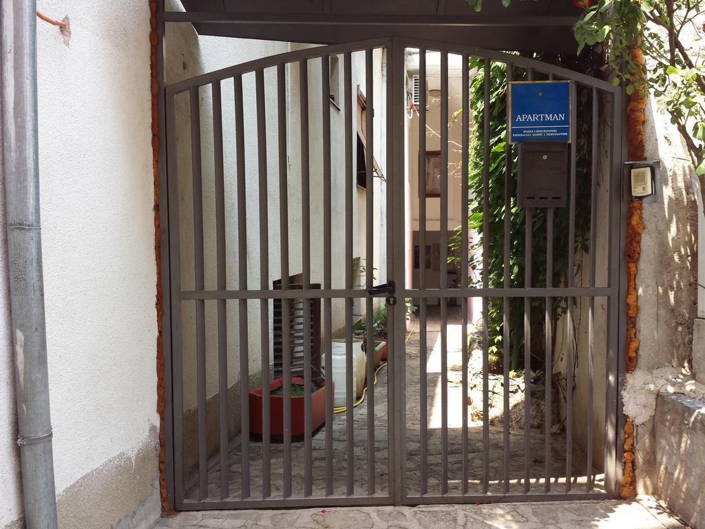 Apartments & Hostel Zdrava Hrana Mostar Ngoại thất bức ảnh