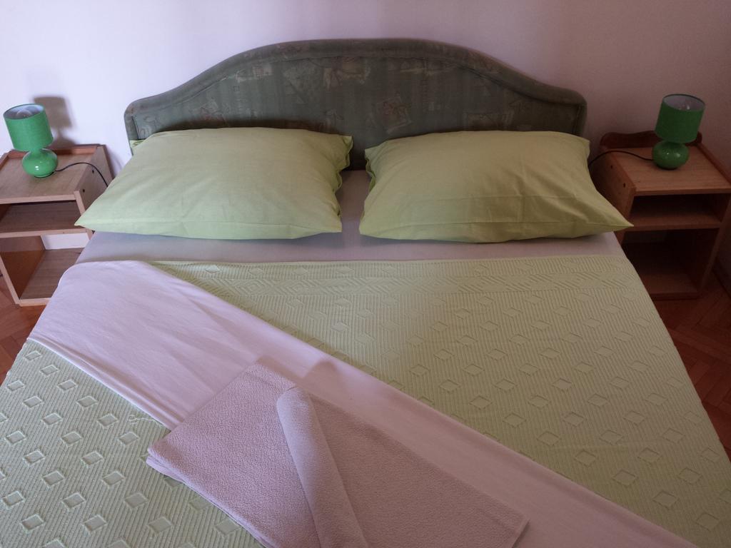 Apartments & Hostel Zdrava Hrana Mostar Phòng bức ảnh