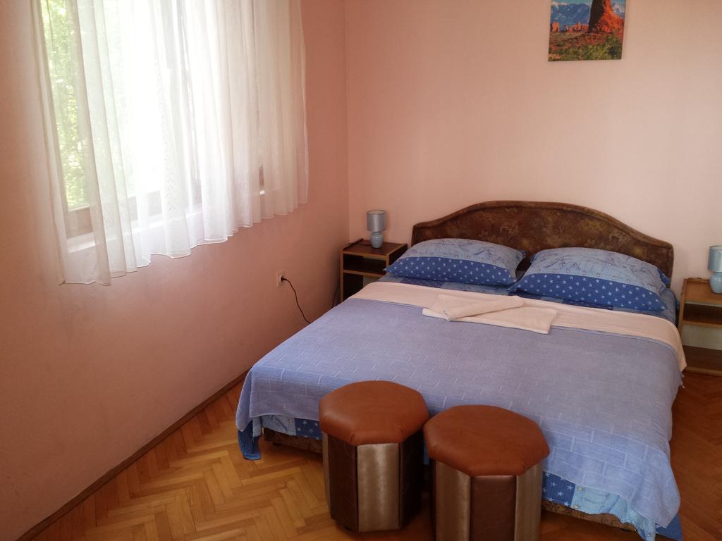 Apartments & Hostel Zdrava Hrana Mostar Ngoại thất bức ảnh