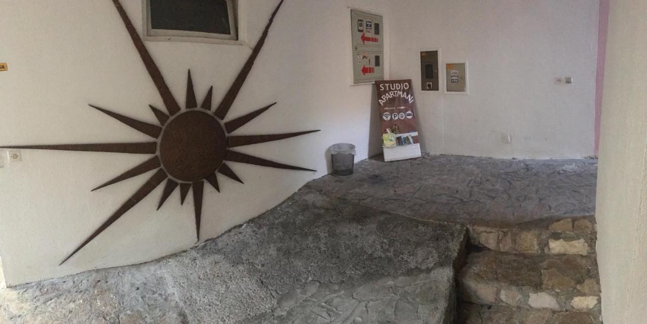 Apartments & Hostel Zdrava Hrana Mostar Ngoại thất bức ảnh